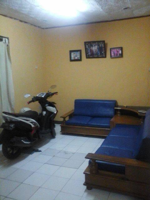 Rumah milik sendiri ( Pribadi )