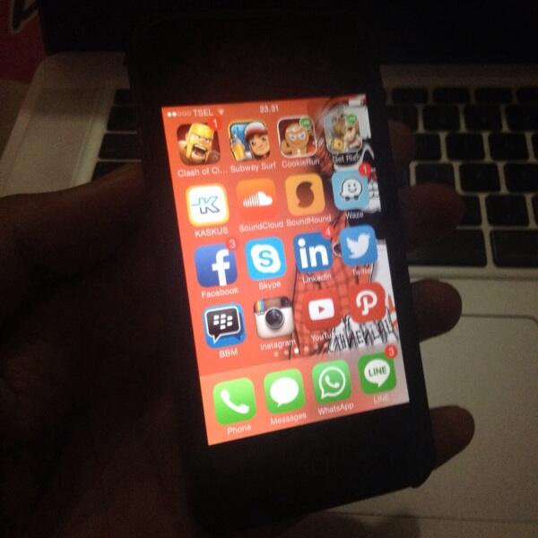 IPHONE 4S BANDUNG 16 & 64GB
