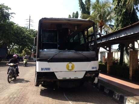 Supir bus Damri tewas di Daan Mogot karena hindari motor