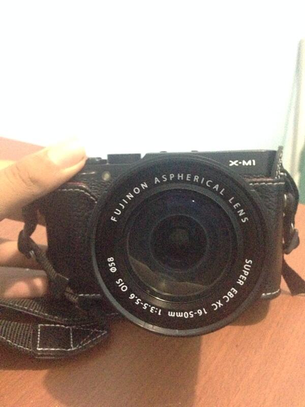 J> Lensa fujifilm 16-50mm Fujinon super EBC XC f3,5-5,6 copotan X-m1