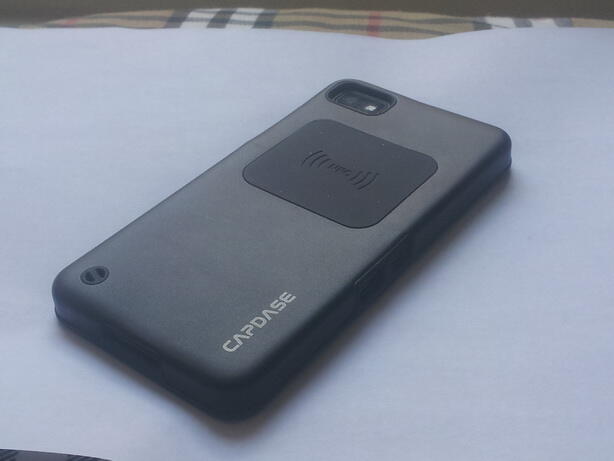 Blackberry Z10 - Fisik alakadarnya Fullset original - COD BANDUNG