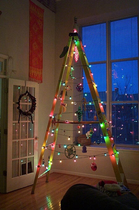 11 pohon natal yang unik dan aneh