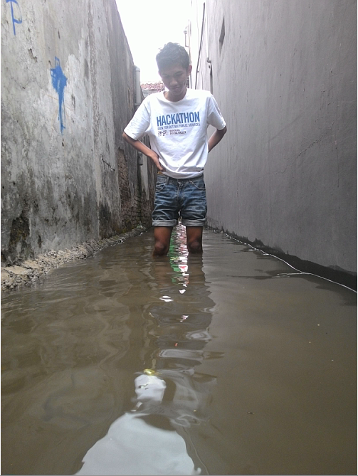 Foto Banjir Sukabirus, Dayeuhkolot - Kab. Bandung &#91;Anak Telkom Masuk&#93;