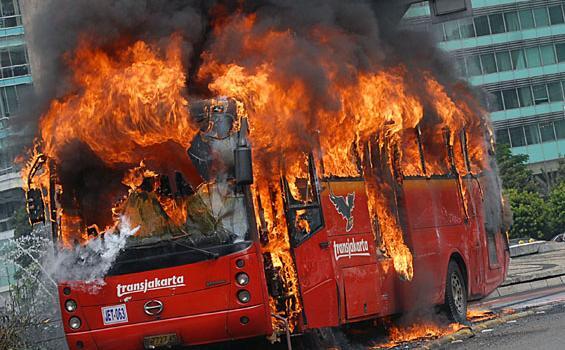 &#91;Taon Baru Argo Baru&#93; DPRD DKI Dukung Kenaikan Tarif Bus Transjakarta