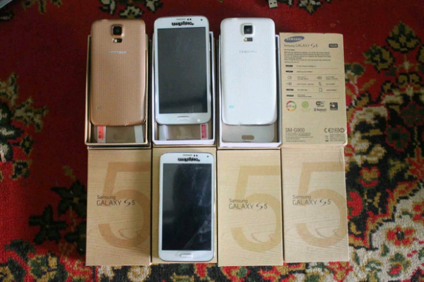 Grosir/Ecer Handphone Replika/Supercopy, OriBm & Garansi MURAH