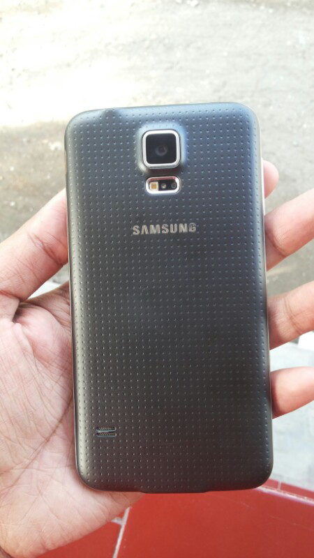 Samsung Galaxy S5 Istimewa