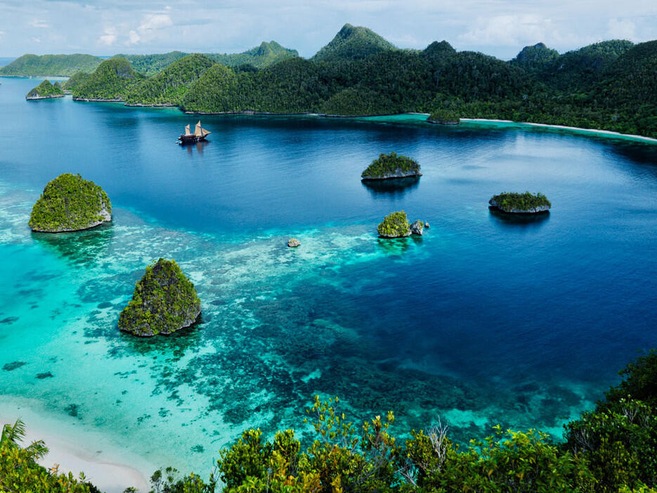 FAKTA - FAKTA MENARIK SEPUTAR RAJA AMPAT