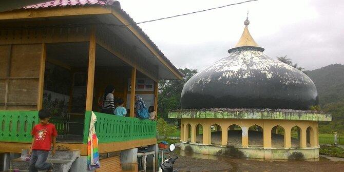 5 Kisah aneh tapi nyata saat Tsunami Aceh 10 tahun silam