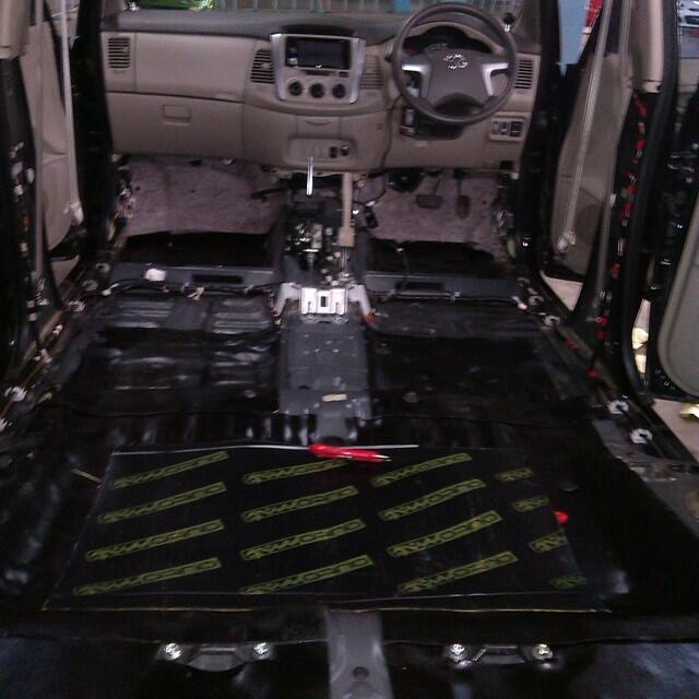 Jasa Peredam Mobil AUTOMAT Bisa Pasang Ditempat