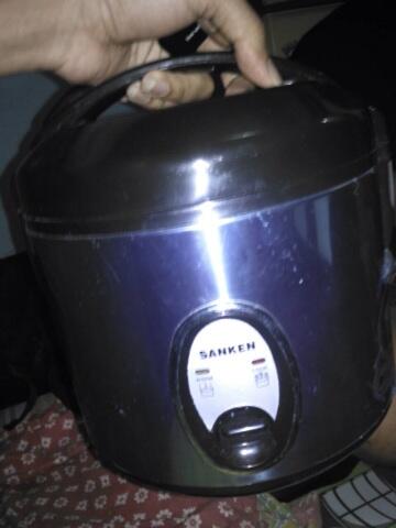 Rice cooker sanken sj-135sp