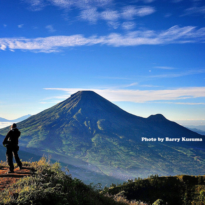 Bukit Sikunir dan Sunrise Terbaik di Jawa Tengah.