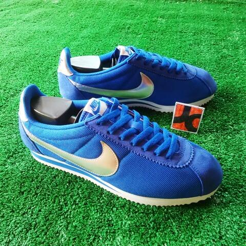 Josscorner | Nike Huarace Woman , Nike Cortez BNWB
