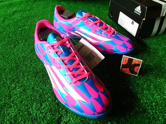 Josscorner | Adidas NitroCharge 3.0 "Tribal", F5 IN, FF Topsala, Predito Instinct Ori