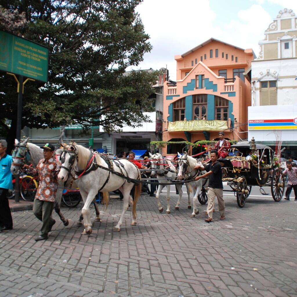 Jogja sekarang punya Kereta Wisata Kencana gan!!! &#91;Wisata&#93;