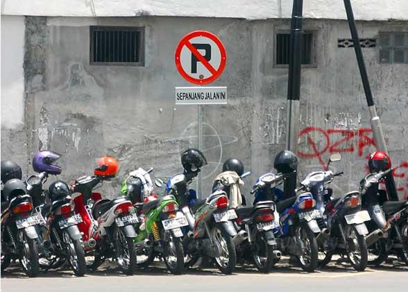TRAFFIC DISASTER