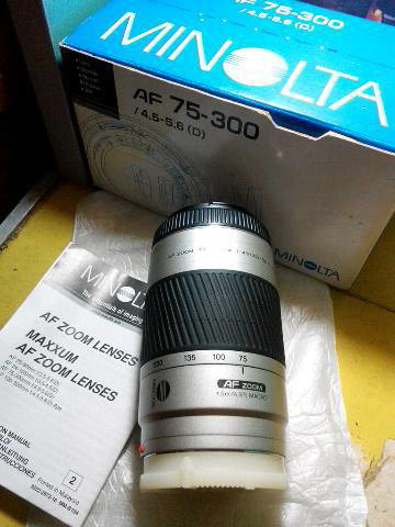 Lensa Minolta AF 75-300 f/4,5-5,6 D,ada dus,like new,Bandung