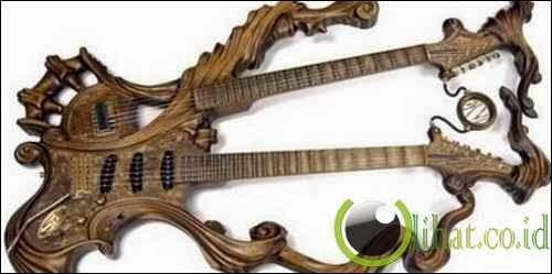 Ada Yang Punya Gitar Ini Gak Gan ???