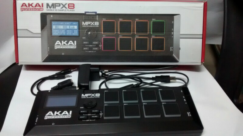 WTS: AKAI MPX8 Mobile Sample Player