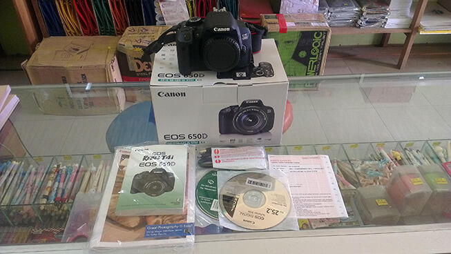 Canon Eos 70d wifi kit 18-55is stm - new