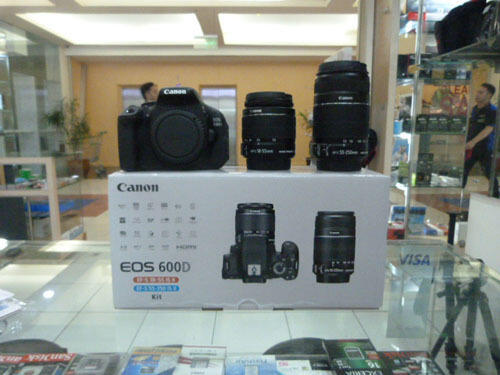 Canon Eos 70d wifi kit 18-55is stm - new