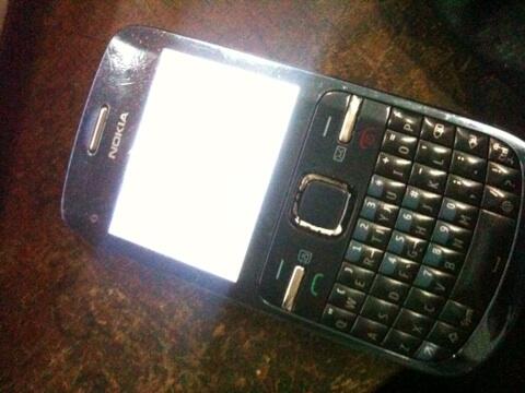 Jual Nokia C3 (batangan) semarang