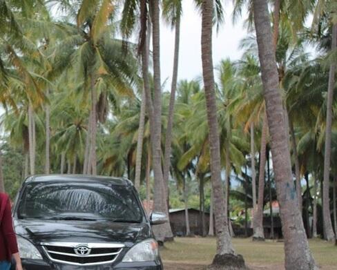 HTM Pantai Matahari Carita Lebih Mahal Dari TIJA (Ancol)