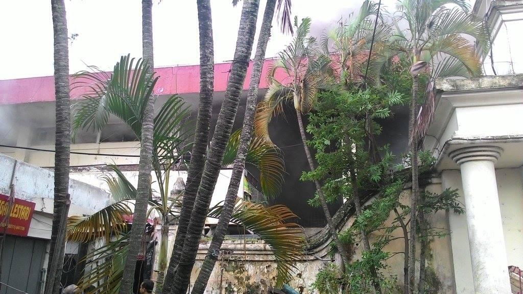 &#91;HOT NEWS&#93; Pasar Klewer di Solo Terbakar