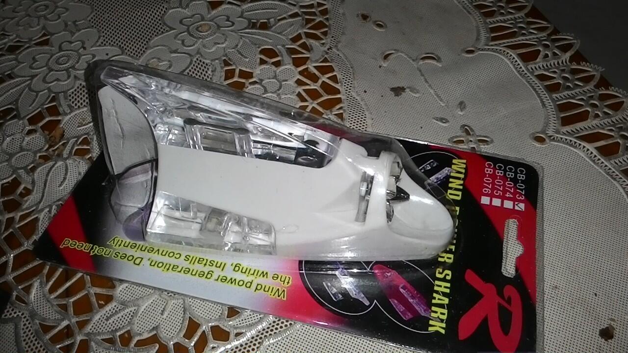 Sirip Hiu Lampu LED