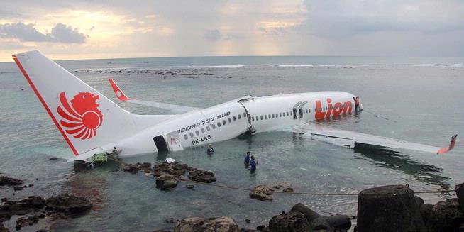Inilah daftar kecelakaan pesawat di indonesia dari tahun 1967 - sekarang