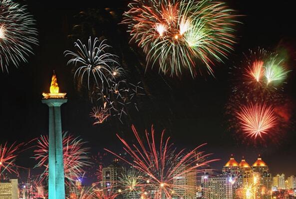 Foto Jakarta Night Festival Tahun Baru 2015