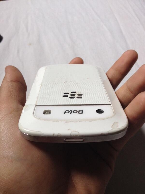 BlackBerry Dakota White Mulus Murah BANDUNG