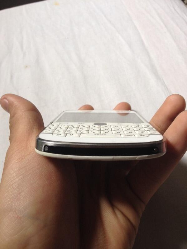 BlackBerry Dakota White Mulus Murah BANDUNG