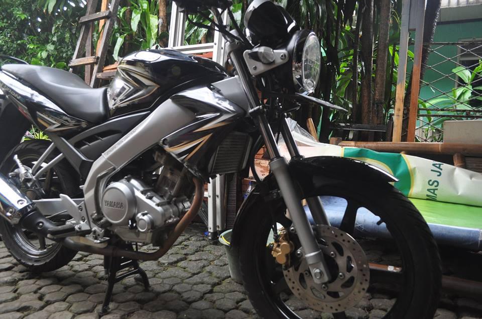 VIXION 2009 LOW KILOMETER + NOMOR PILIHAN