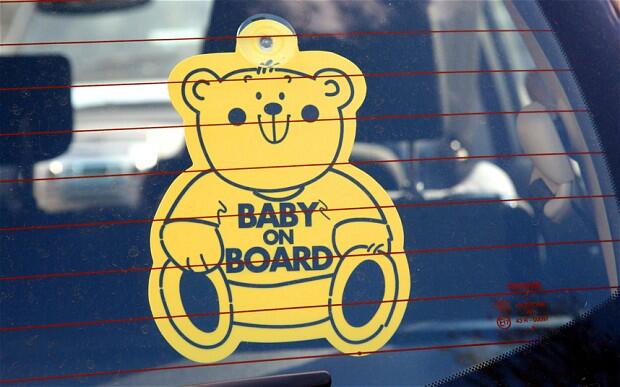 Thread iseng, Macam-macam Sticker di Mobil yg Sering Anda Lihat di Jalan 