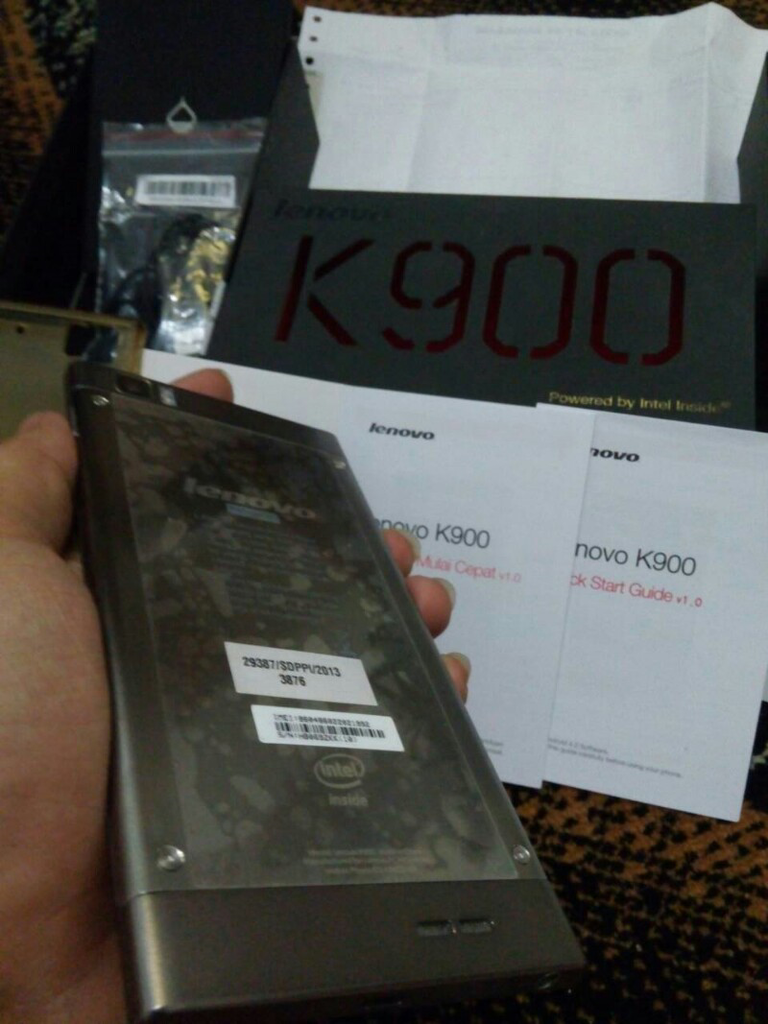Lenovo K900 32GB mulus like new (bandung)