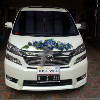 SEWA / RENTAL Alphard vellfire White Wedding car termurah di jakarta
