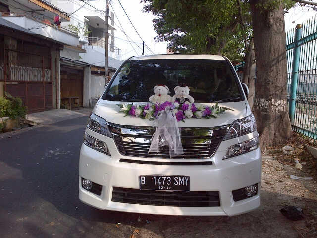 SEWA / RENTAL Alphard vellfire White Wedding car termurah di jakarta