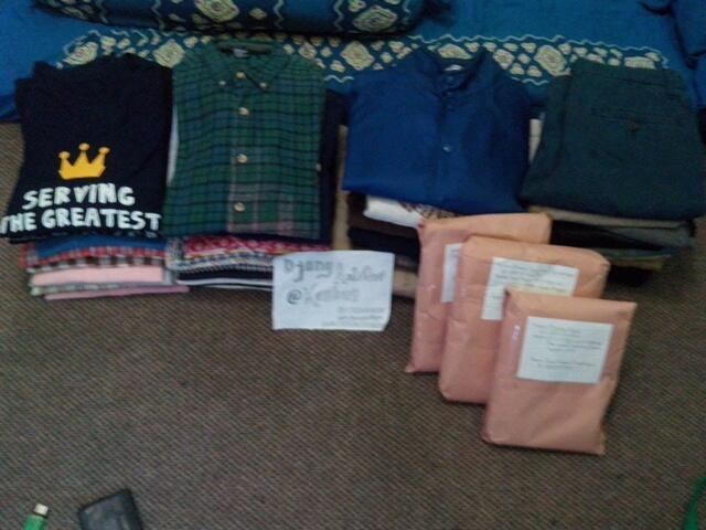 Parka Easthood, Parka Hush Puppies, Sweater BAPE, Sweater Nike, Sweater Uniqlo, etc