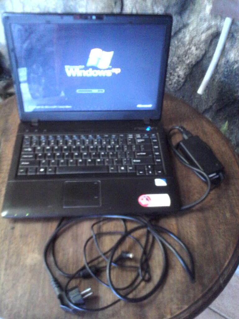 Laptop Axioo series NEON model MNC second