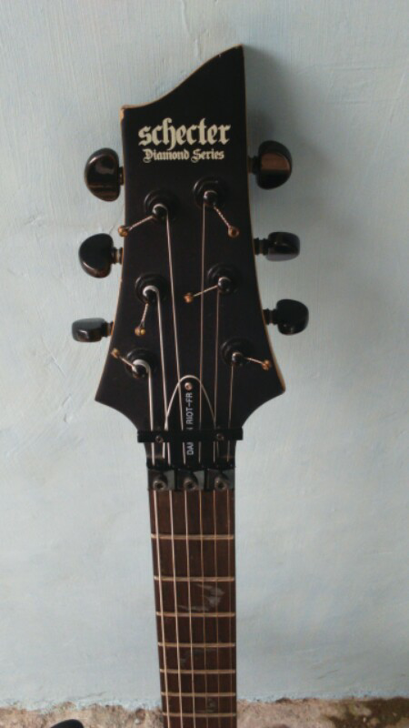 schecter Damein Riot FR mulluusss terawat !!