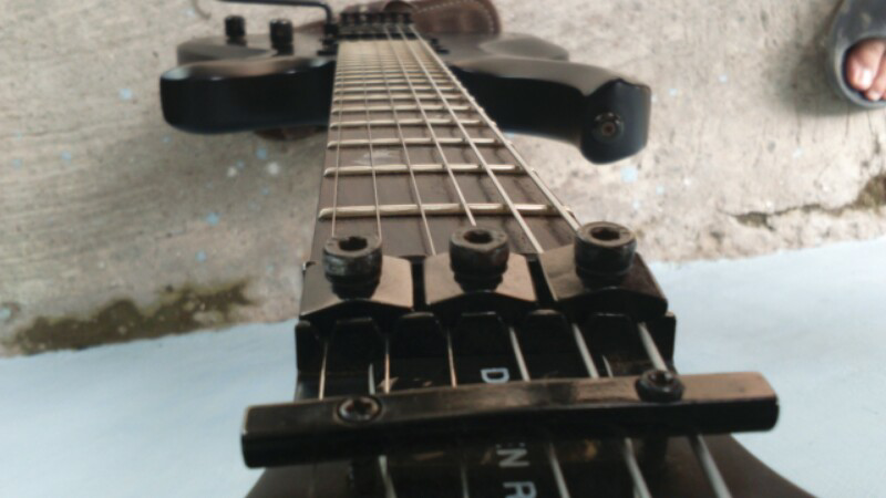 schecter Damein Riot FR mulluusss terawat !!