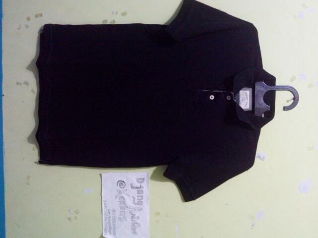 Kaos Uniqlo, Polo Uniqlo, Polo Lacoste, Polo Nautica, Kaos Vans, Kaos Stussy, etc