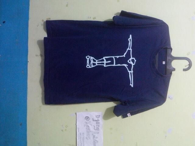 Kaos Uniqlo, Polo Uniqlo, Polo Lacoste, Polo Nautica, Kaos Vans, Kaos Stussy, etc