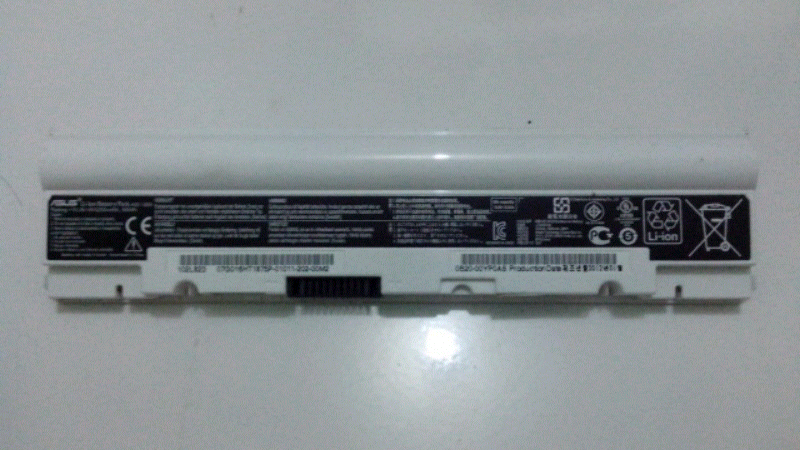 Pretelan netbook asus 1025