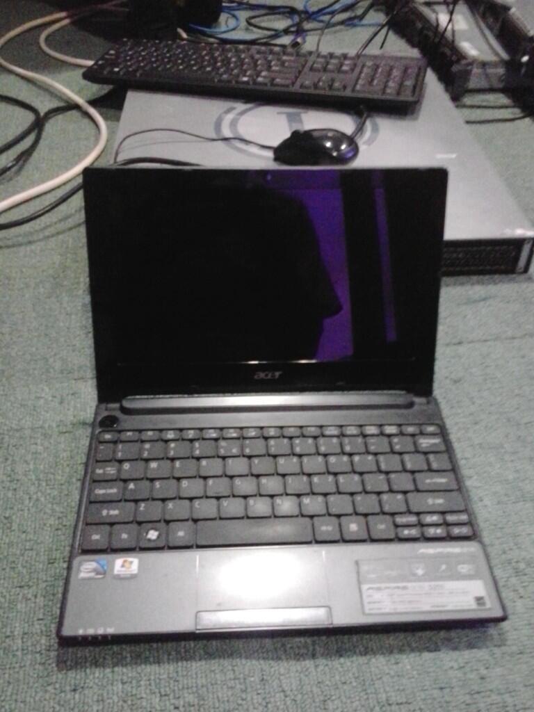 Acer aspire one d255