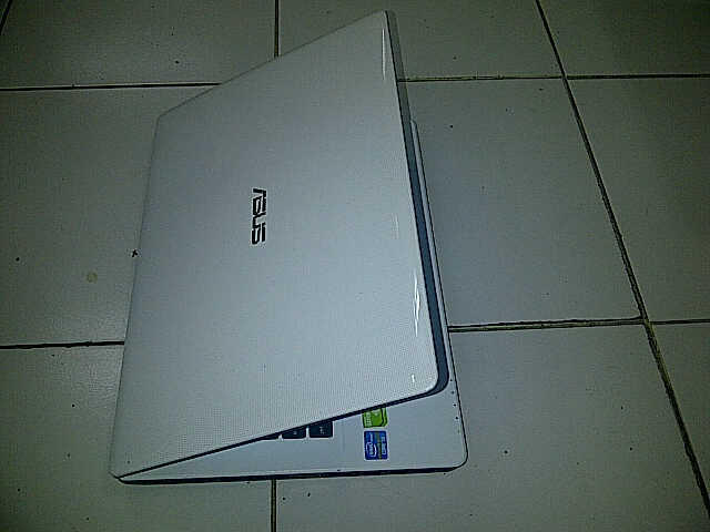 laptop gaming asus like new garansi panjang