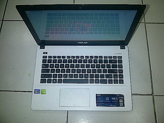 laptop gaming asus like new garansi panjang