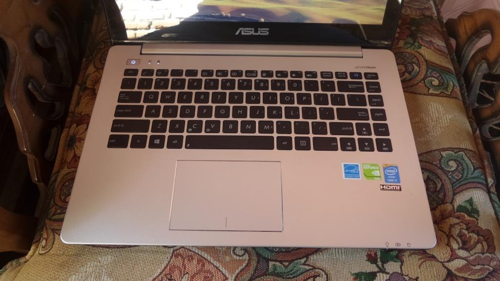 LAPTOP ASUS VIVOBOOK S451LB I7 4500U 12GB 750GB NVIDIA 740M 2GB MULUS BISA REKBER