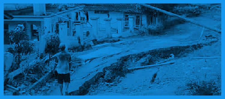 Puluhan Warga Mengungsi Akibat Pergeseran Tanah