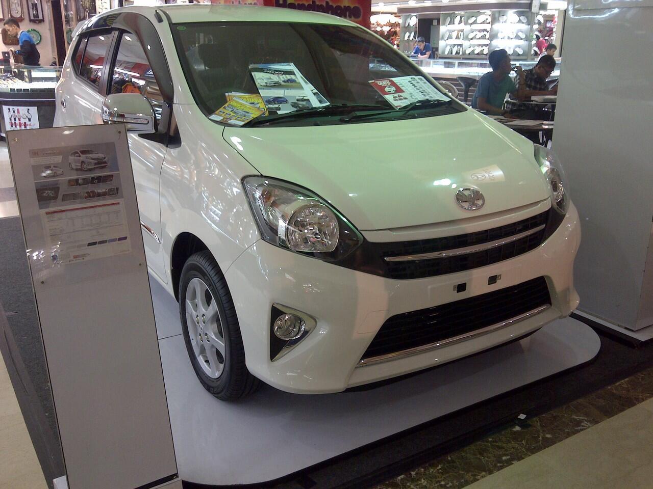 INNOVA Angsuran Rp.2,4 Jt an.AGYA Angs,1,2 Jt an.AVANZA Angsuran Rp. 1,5 Jt Click Gan